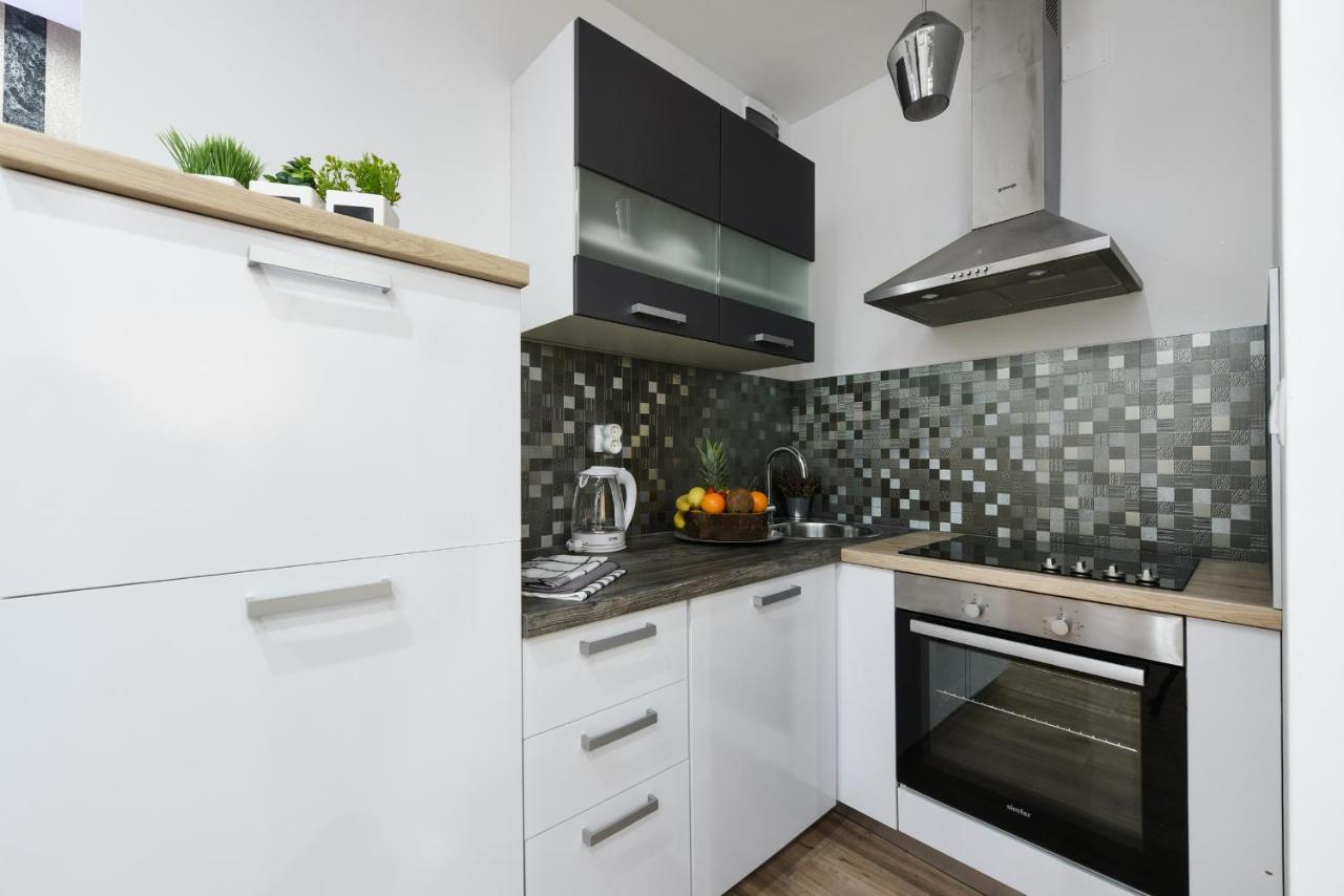 Shine Apartment ซาดาร์ ภายนอก รูปภาพ