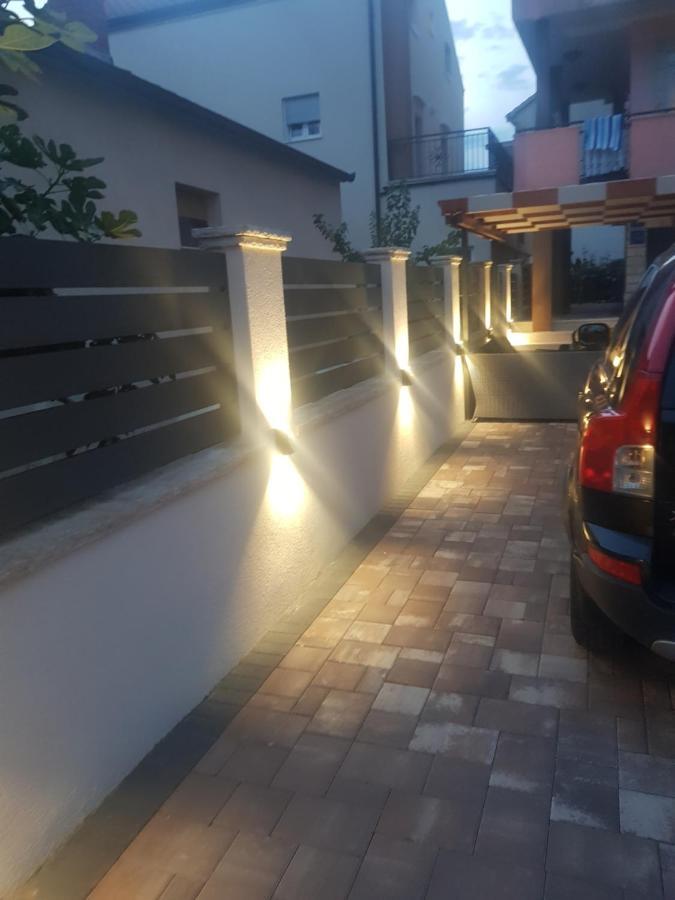 Shine Apartment ซาดาร์ ภายนอก รูปภาพ
